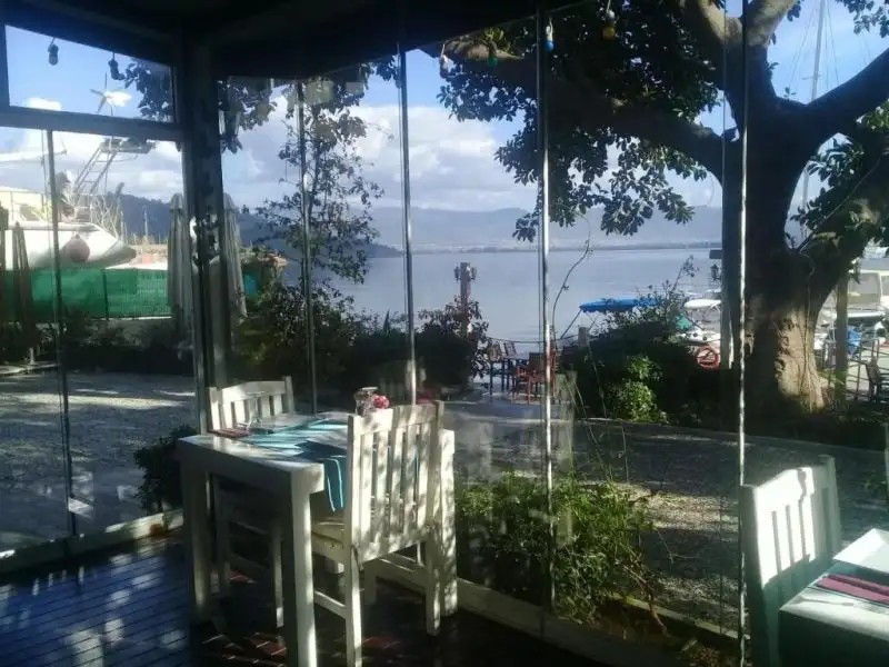 MARINA BOUTIQUE 