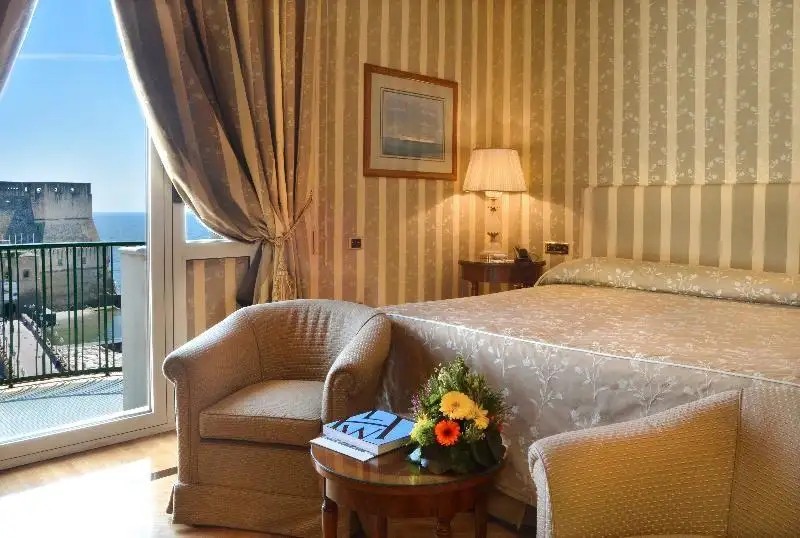 GRAND HOTEL VESUVIO