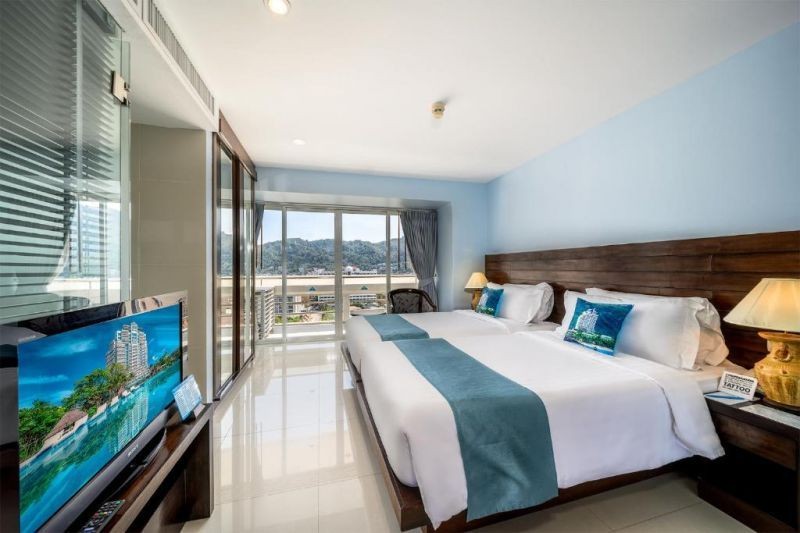 2 bedroom royal suite