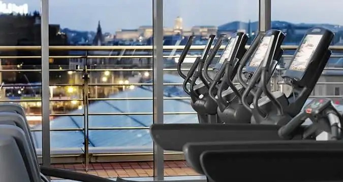 CROWNE PLAZA BUDAPEST (EX. HILTON)