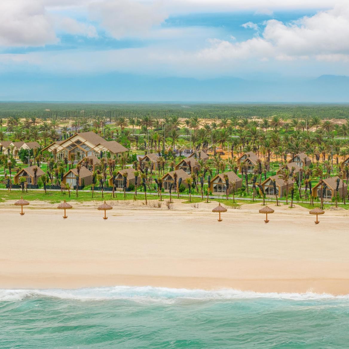 CARABEACH RETREAT CAM RANH