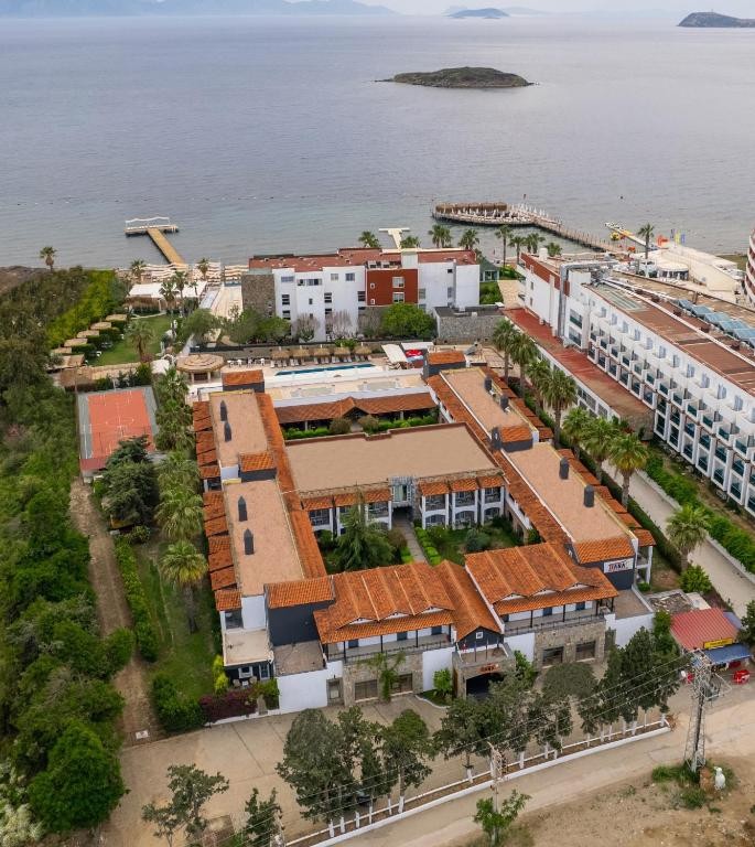 TIANA BEACH (EX. SERENE BEACH RESORT, KEREM RESORT)