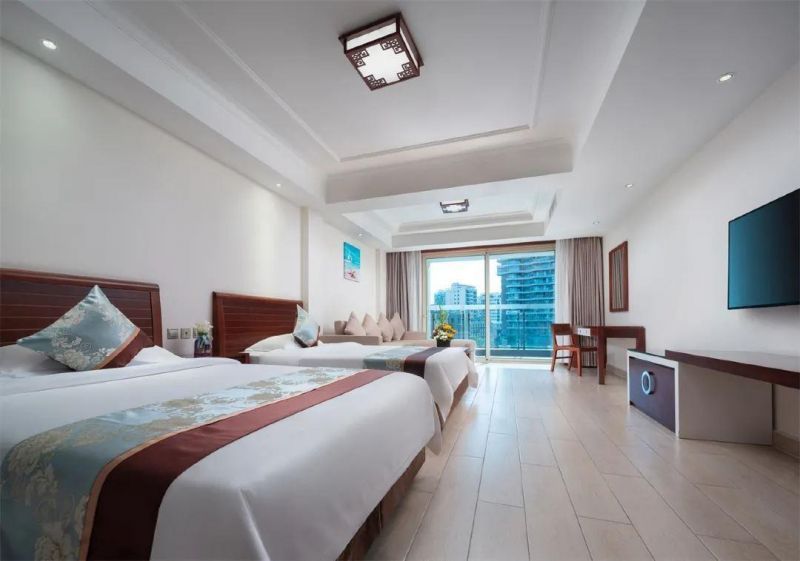 superior balcony