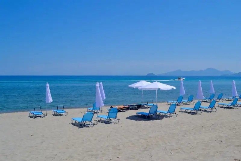 VALYNAKIS BEACH ISLAND RESORT
