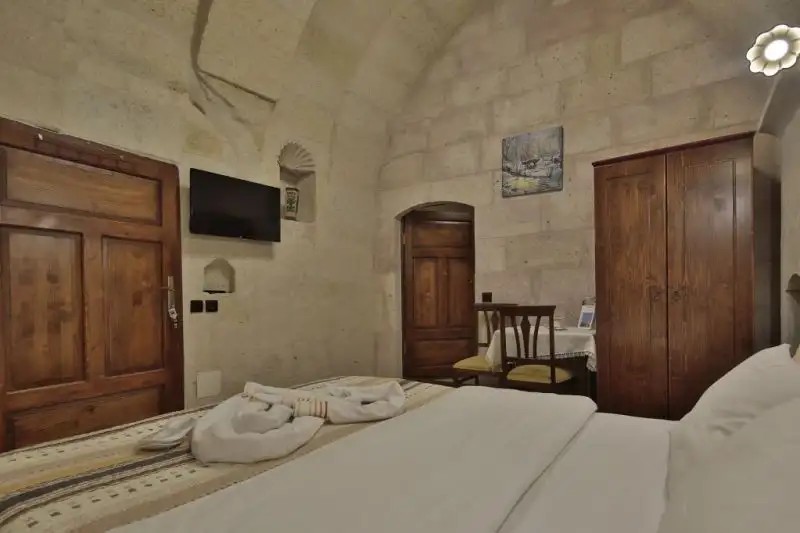 VIEW CAVE HOTEL