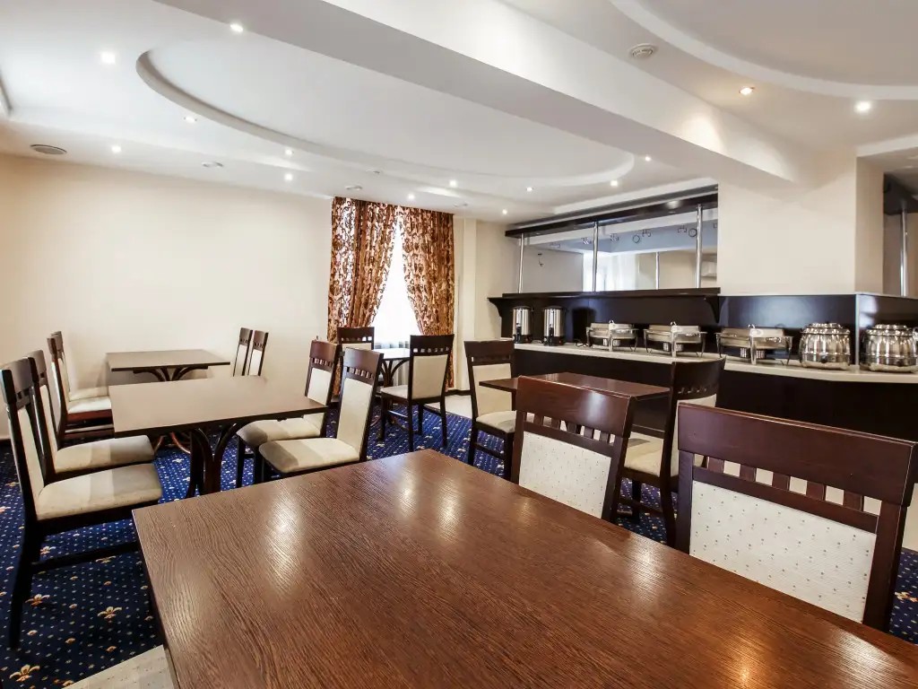 MOSCOW HOLIDAY HOTEL