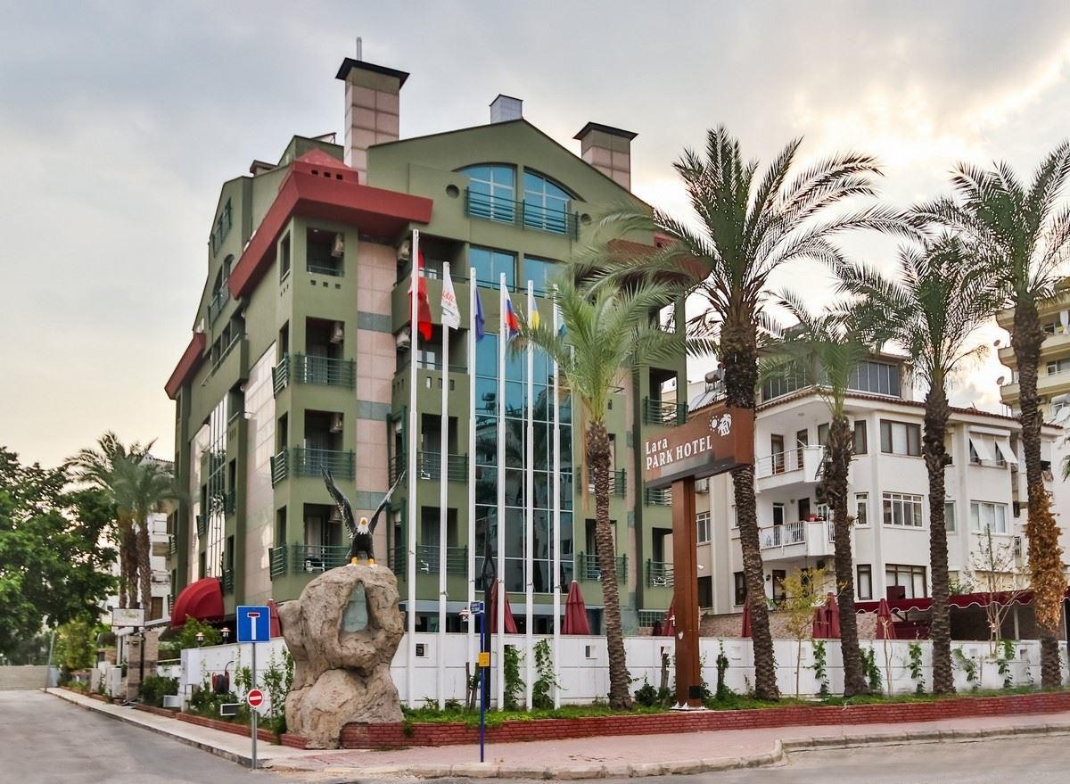 LARA PARK HOTEL