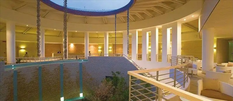 CAPOVATICANO RESORT THALASSO & SPA