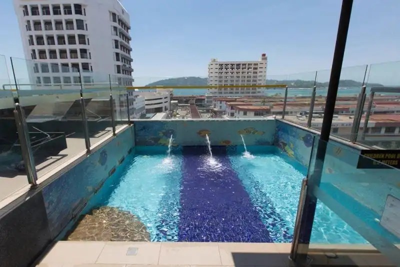 HORIZON HOTEL