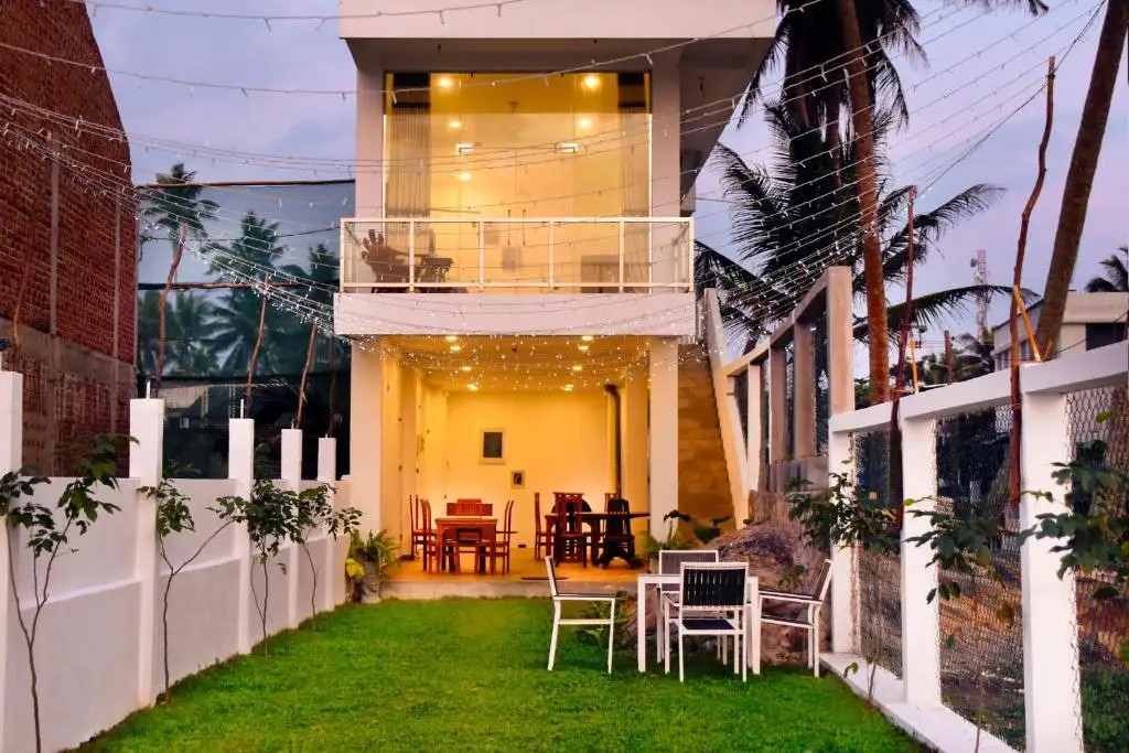 KAVIN BEACH HOTEL