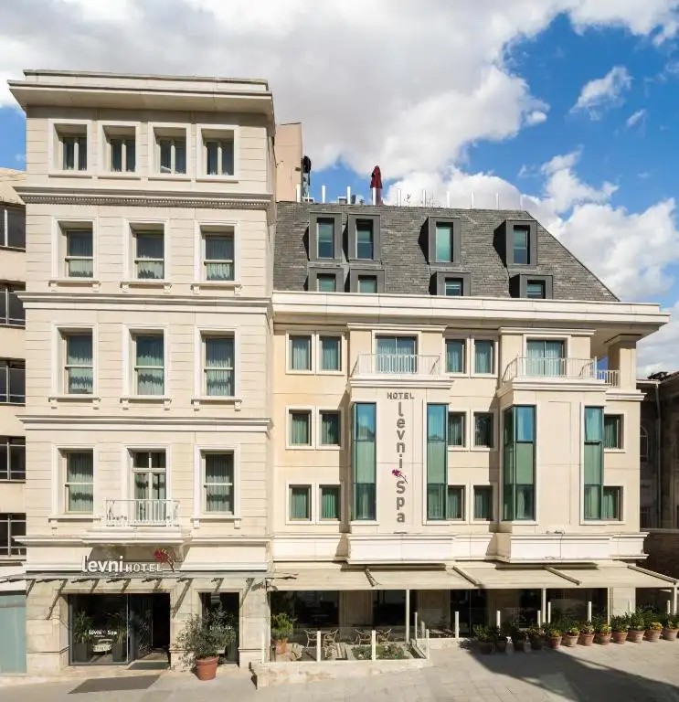 LEVNI HOTEL & SPA