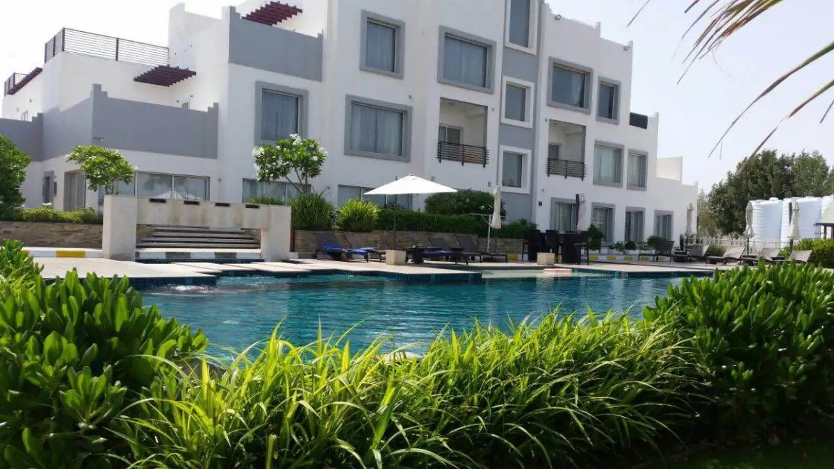 PEARL HOTEL
