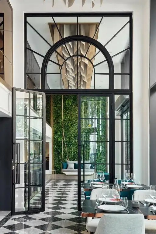 LA FLEUR BOUTIQUE HOTEL