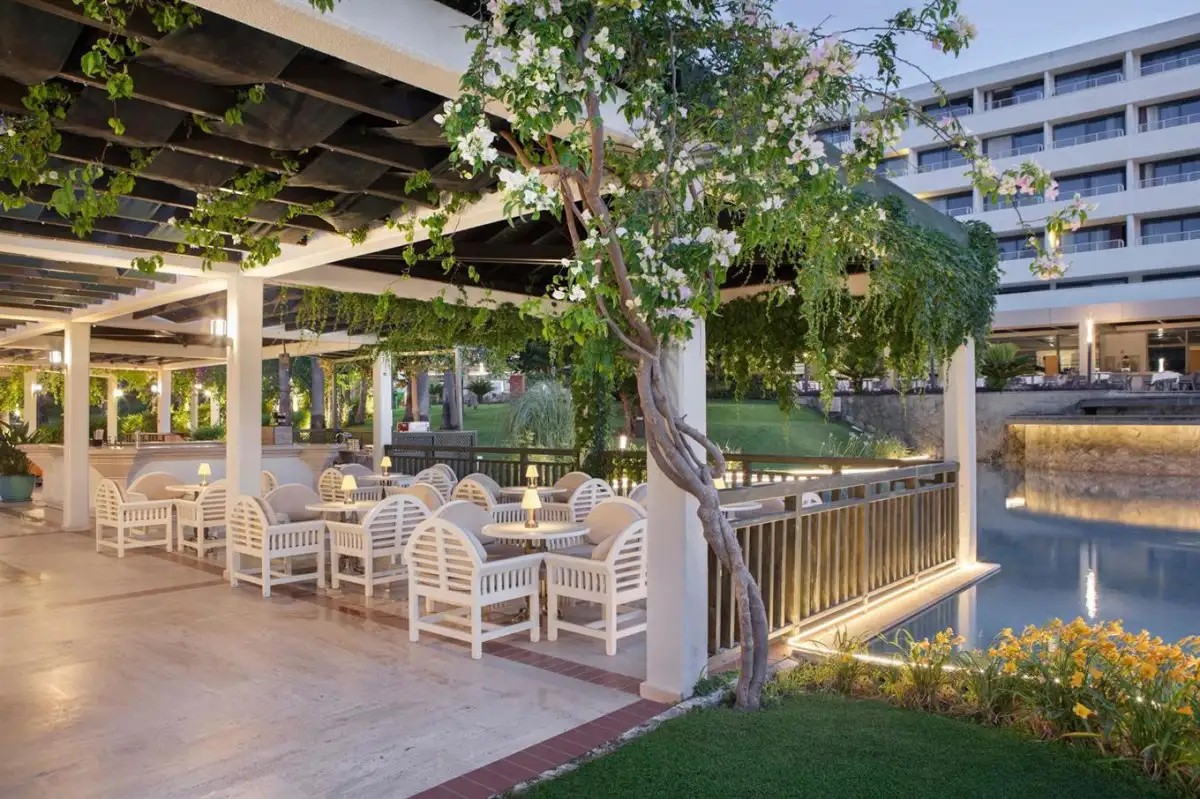 MIRAGE PARK RESORT (EX. MAJESTY MIRAGE PARK)