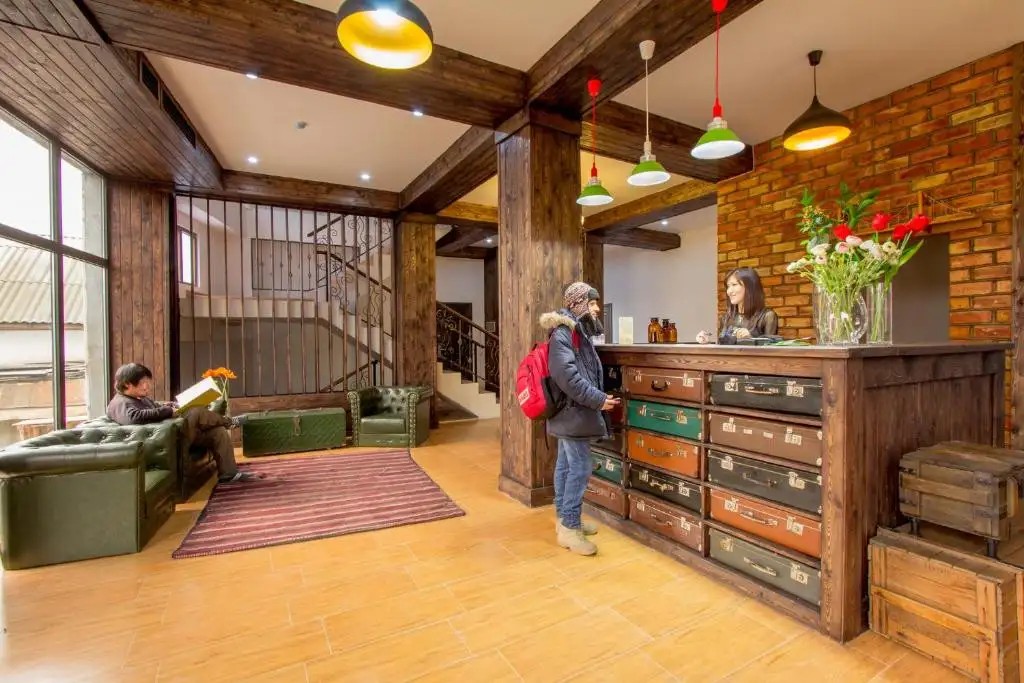 OLIVE HOTEL