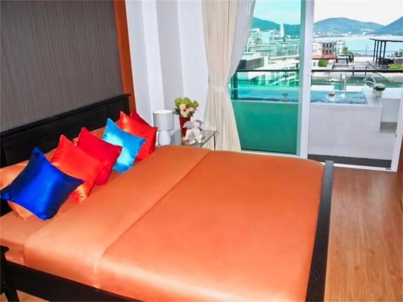 THE PRIVILEGE RESIDENCES