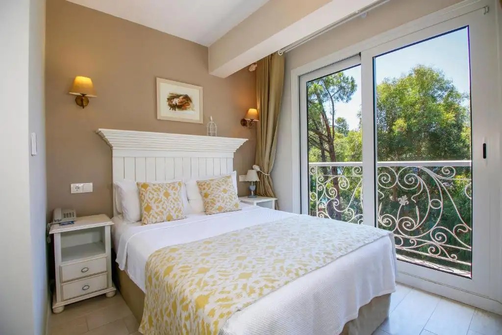 JOYA DEL MAR BOUTIQUE