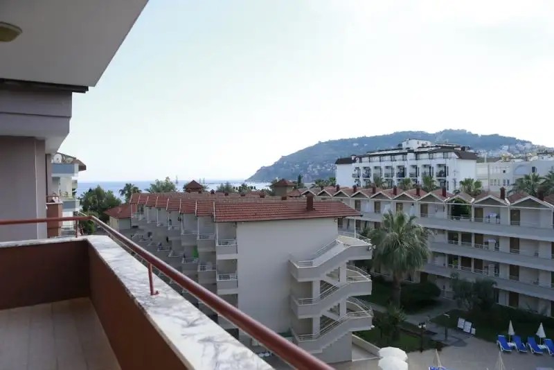 MAREN BEACH APARTMENT