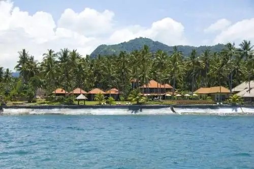 SEA BREEZE CANDIDASA