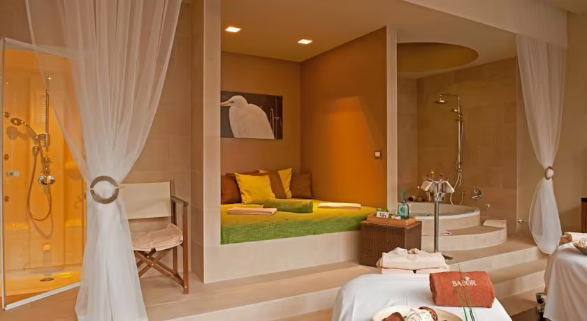 ST. MARTINS THERME & LODGE