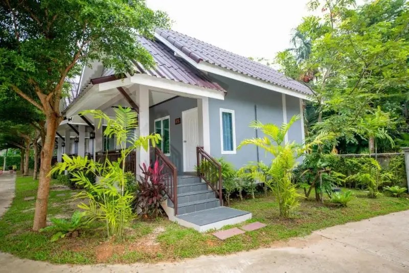 OYO 329 B. BANANA RESORT