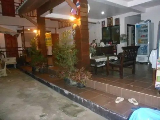 MY MUM HOME