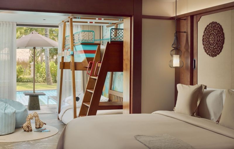 family concierge junior suite lagoon access