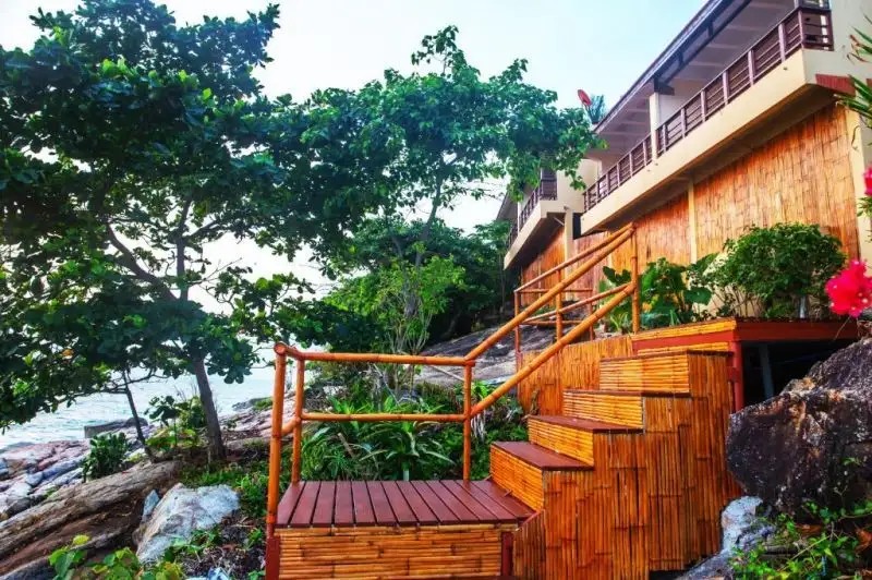 BOUJIS BOUTIQUE RESORT