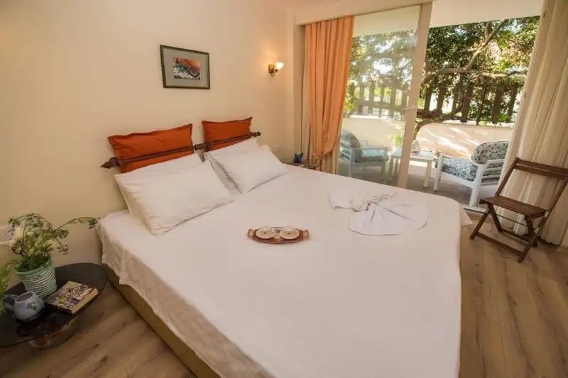 DESTINA BOUTIQUE HOTEL