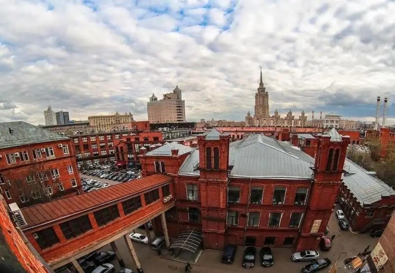 RED BRICK ПРЕСНЯ