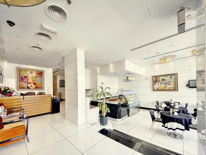 RAYAN HOTEL CORNICHE