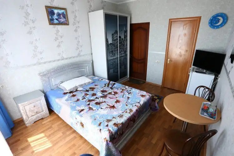 ГОСТЕВОЙ ДОМ СИНЯЯ КРЫША