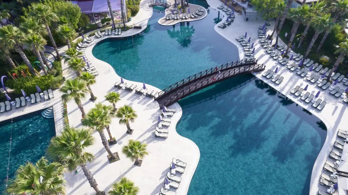 SIAM ELEGANCE HOTELS & SPA