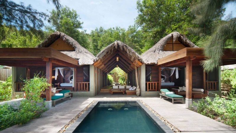 grand lagoon pool villa