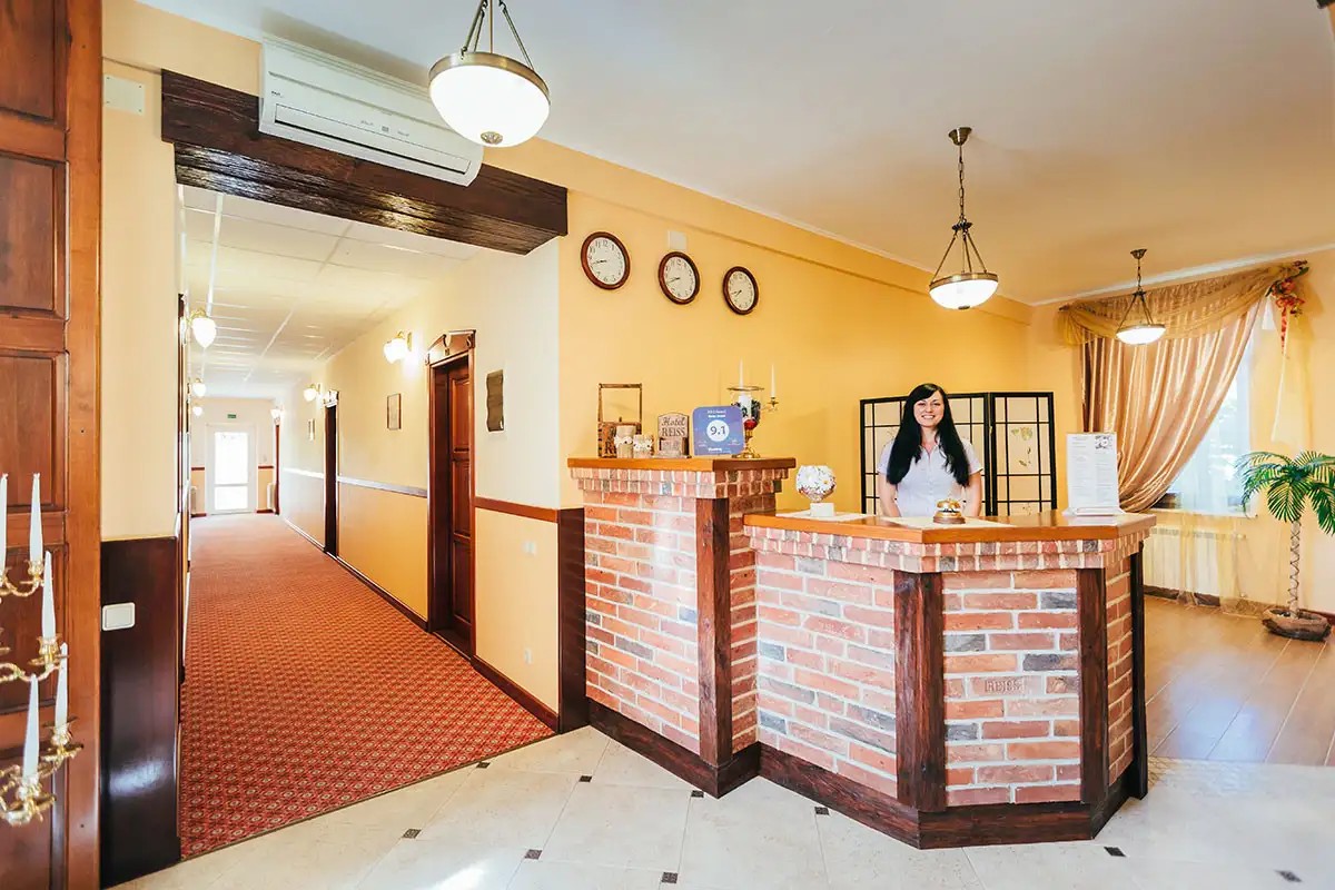 РАЙС ОТЕЛЬ (HOTEL REISS)