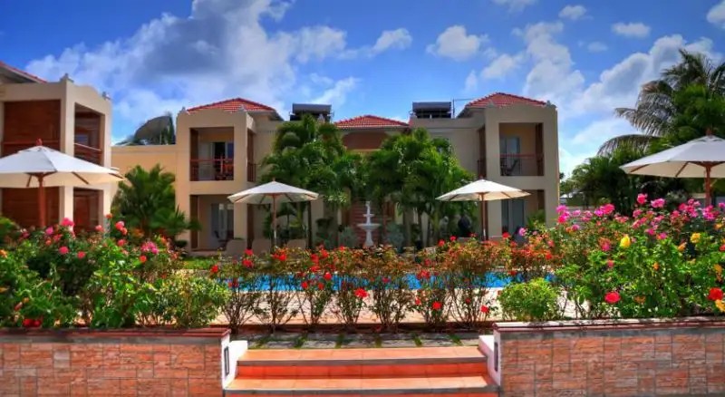 LA POINTE VILLAS