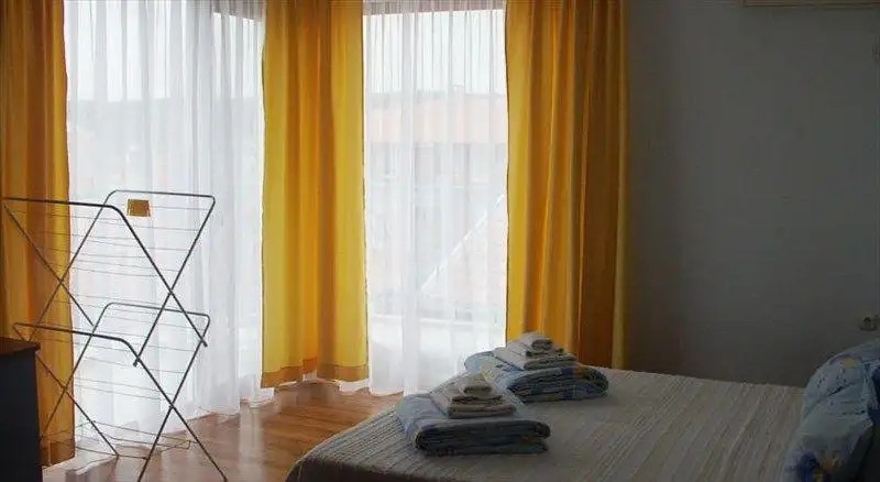 AQUAMARINE APT OBZOR