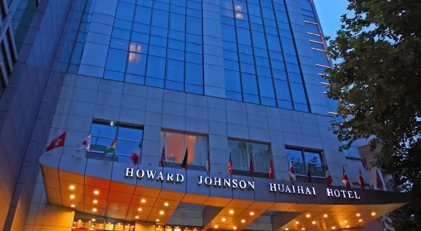 HOWARD JOHNSON HUAIHAI