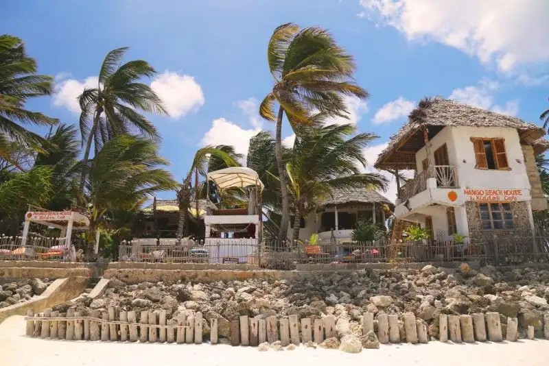 MANGO BEACH HOUSE