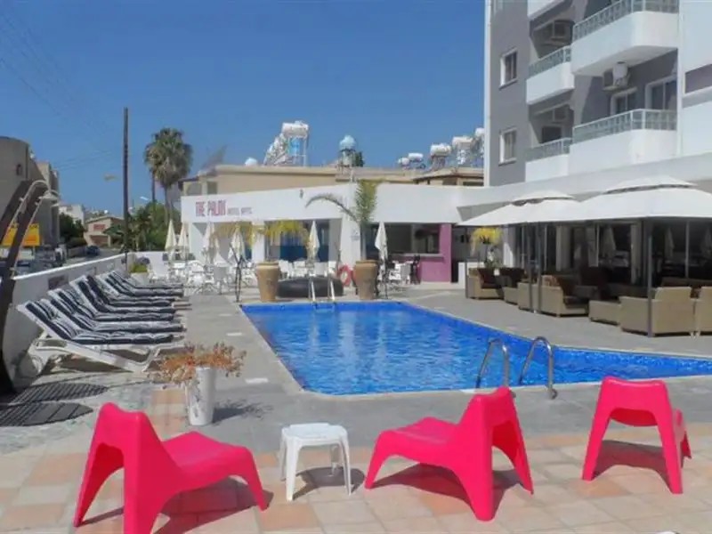 THE PALMS LIMASSOL APART