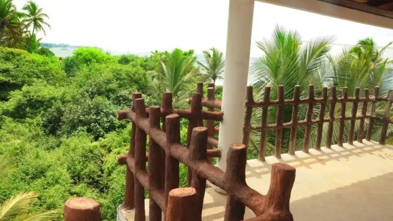 DEUTSCH LANKA HOTEL
