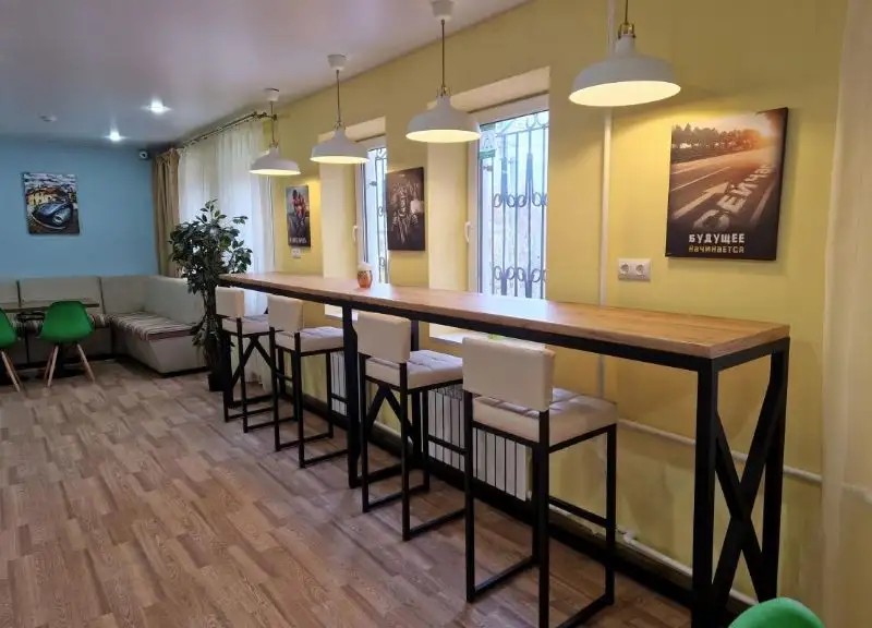 EL HOSTEL (ЭЛЬ ХОСТЕЛ)