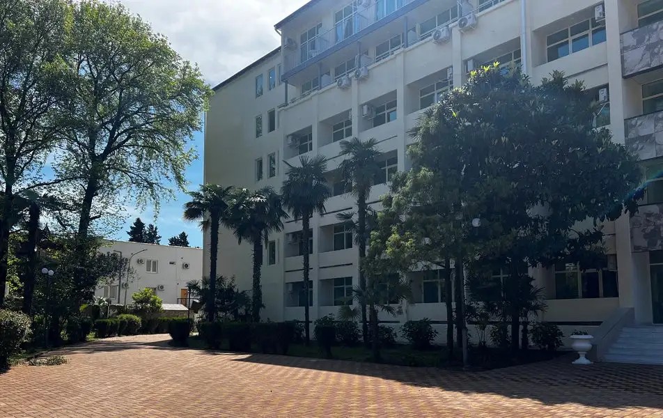 ПАРК-ОТЕЛЬ ЧЕРНОМОРЕЦ