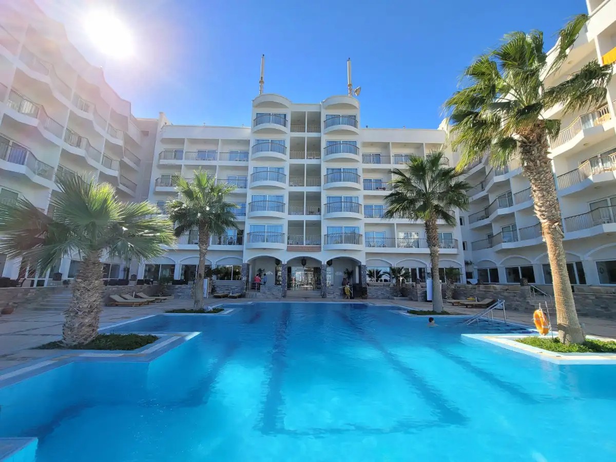 ROYAL STAR BEACH RESORT