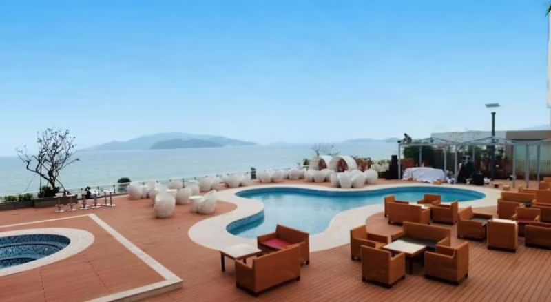 HOAN CAU LUXURY RESIDENCE