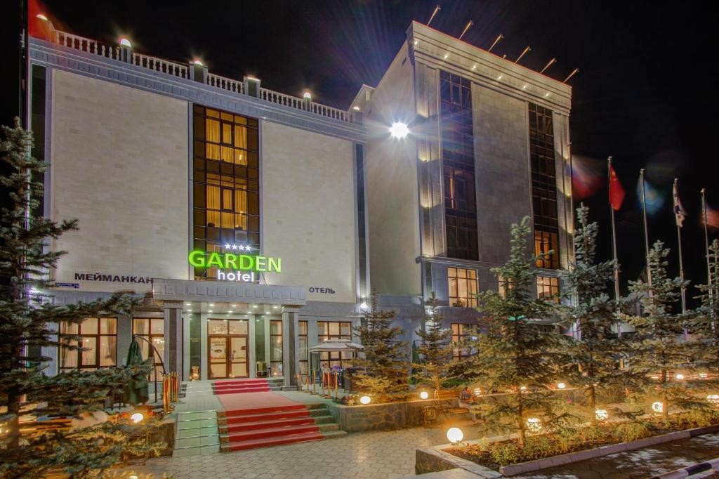 GARDEN HOTEL