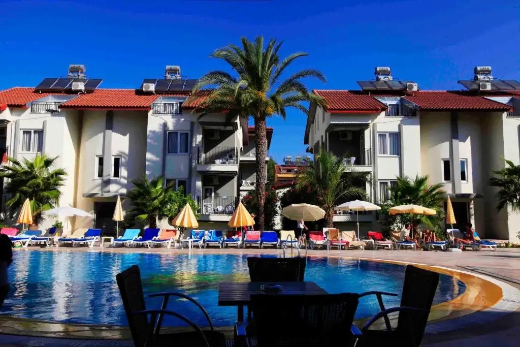 SUNLIGHT GARDEN HOTEL