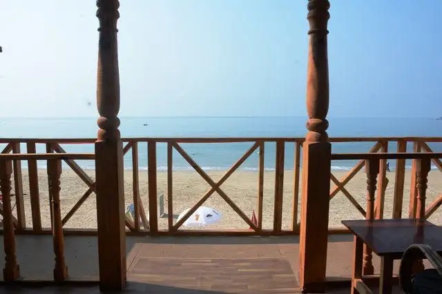 NEPTUNE POINT BEACH RESORT