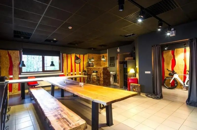 RIDERS CHALET