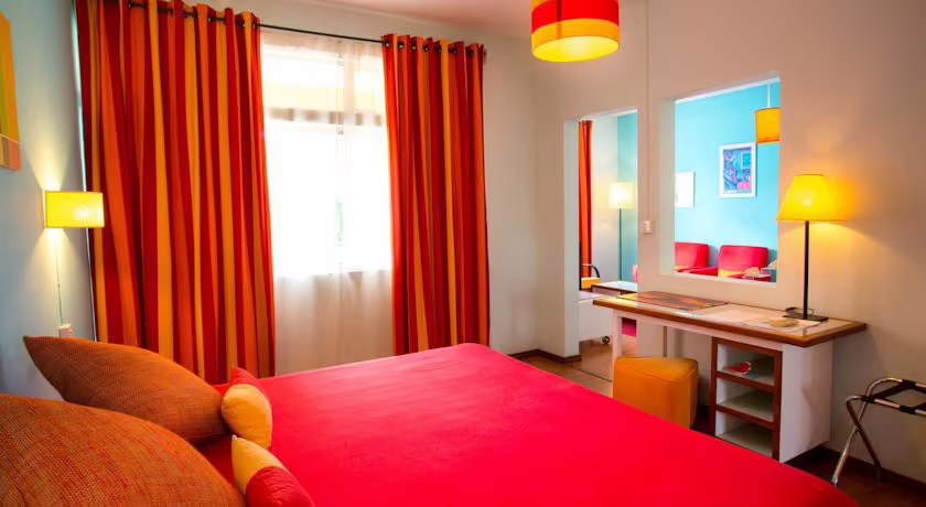 VERANDA TAMARIN HOTEL